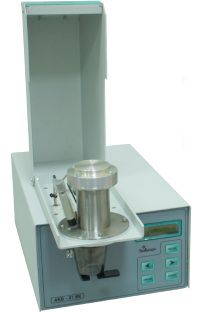 Voltammetric analyzer